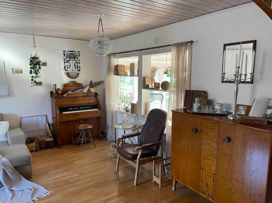 Harmonisk Villa Soderhamn Luaran gambar